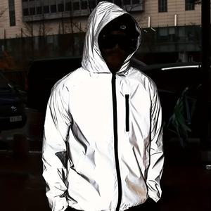 TEMU 남성용 풀-지퍼 전신 반사 재킷 - 고품질 & 방풍 후드 코트, 풀 길이 지퍼 클로저, 루즈핏 야간 러닝, 무대 공연 및 겨울 야외 활동용 - 가벼운 쉘, 손세탁 가능 (힙합, 댄스, 콘서트에 이상적) - 남성 패션 아우터웨어, 풀 길이 지퍼 & 후드, 봄/가을 착용 및 기타 활동에 적합한 방풍 재킷|댄스복