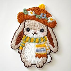 TEMU 1 귀여운 작은 흰 토끼 자체 접착식 자수 패치 - 만화 동물 자수 패치, 큰귀 토끼 스티커, 4가지 스타일 제공, 스카프, 모자, 가방 및 휴대폰 케이스 DIY 액세서리 장식용