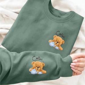 TEMU 여성용 커피 베어 그래픽 긴팔 티셔츠 - 귀여운 & 커피컵 디자인, 부드럽고 편안한 소재, 세탁기 사용 가능 사계절 필수 아이템, 가을 코지웨어, 캐주얼 라운드넥 상의, 내구성 있는 의류, 스타일리시 블라우스, 일상복|커피|블라우스|티셔츠