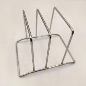 TEMU 1개 헤비듀티 스테인리스 스틸 카운터탑 수납 선반 - 공간 절약형 주방 정리대, 3단 디자인, 녹 방지 및 내구성 있는 도마, 냄비 뚜껑, 트레이용 - 소형 주방을 위한 컴팩트한 모던 주방 보관 솔루션, 슬릭 메탈릭 마감, 녹 방지 재질, 절단/도마 보드 홀더/스탠드, 확장 가능한 전자레인지 선반, 주방 수납 선반