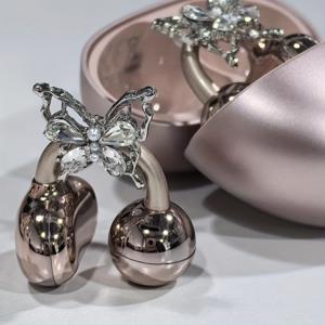 TEMU 풀 마감, 디테일, 유럽풍 미적 감각, 독특한 디자인, 가볍지만 장식적인 이어폰 클립, 액세서리, 그리고 고품질의 나비 모양 헤드폰