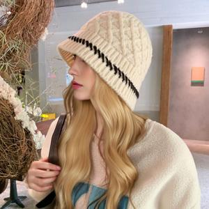 TEMU 여성용 빈티지 스타일 버킷 모자 - 따뜻하고 세련된, 가을용 다용도, 베이지색 블랙 트림, 캐주얼 또는 시크한 의상에 완벽, 캐주얼 헤드웨어 | 빈티지 버킷 모자 | 건설, 버킷 모자, 여성용 버킷 모자, 여성용 겨울 모자, 여성용 버킷 모자, 여름용 모자|벙거지모자