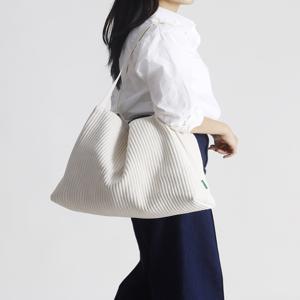 [그린스터프] 와이드 박시 쇼퍼백 68 골지 코듀로이 - ivory