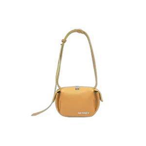[써네이] 23SS 써네이 숄더백 MACCWBAG009LTH0050023 DOM