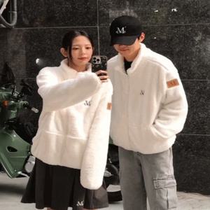 [10/17 예약배송] 노르망 뽀글 양털 후리스 플리스 집업 남녀공용 (2컬러)