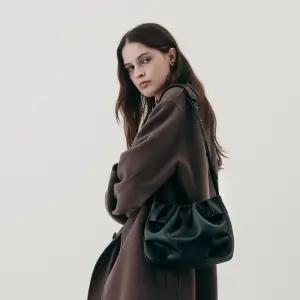 [HOZE/호재] GABBY CROSS(개비 크로스)_2COLOR / 정가 258,000원