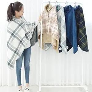 (중형)무릎담요 똑딱이 담요 단추 담요 어깨 담요 망토 담요 수면 잠옷 차량용 담요 이불