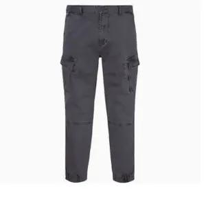 [AK플라자] [버커루] 남성 32수 카고 가먼트다잉 조거팬츠(B235PT270P)