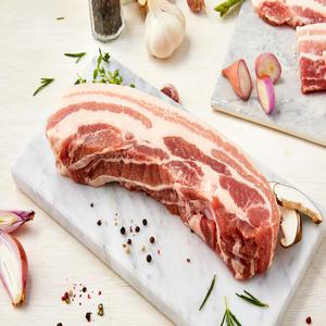 통삼겹살 수육용 보쌈 고기 1kg