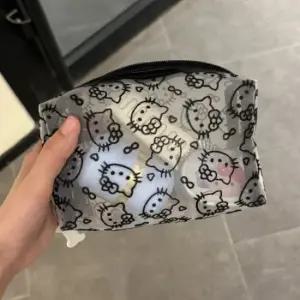 데몬스 미니 메쉬 사각 망사 보이는 파우치