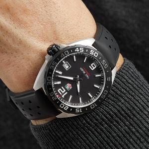 태그호이어 포뮬러1 데이트 남성 우레탄시계 WAZ1110.FT8023