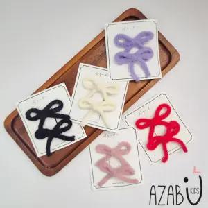 [아자브키즈] 복슬 리본 2종 핀 여아 아동 헤어 악세사리