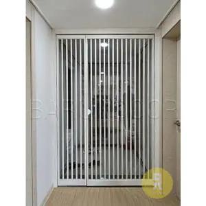 [바른도어]09번 초슬림유압 비대칭양개스윙중문 간살형 영림113 투명강화유리a