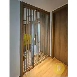 [바른도어]15번 초슬림유압 비대칭양개스윙중문 간살형 영림108 투명강화유리a