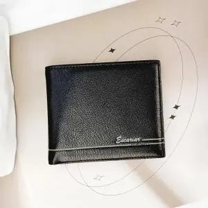 [다잇템] 남자 검정 메탈로고 탄탄가죽 미니멀리즘 스퀘어 반지갑