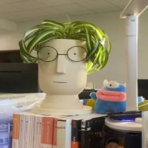 심플 추상 인물 도자기 화분 다육이 인테리어 소품