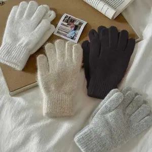 니트장갑 손가락 핑거 홀 구멍 터치 겨울 방한 데일리 반장갑