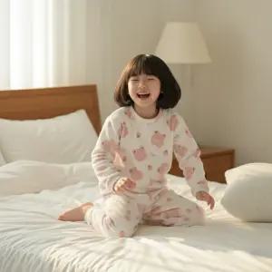 르브니 주니어 극세사 수면잠옷 곰돌이 패턴 상하세트 겨울 홈웨어 CW모모
