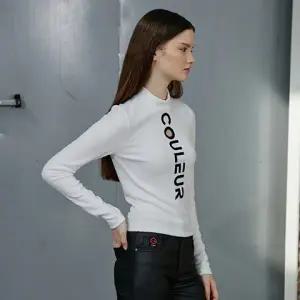 [롯데백화점]에고이스트 레터링 포인트 슬림 반넵 티셔츠 (EQ4CL261)