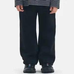 [갤러리아] [아웃도어프로덕츠키즈)기모 스트레이트 팬츠OD254BPT05_BLK