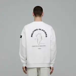 [정상가:109000원]내셔널지오그래픽 N243USW950 빙하 컨셉 그래픽 세미오버핏 맨투맨 WHITE