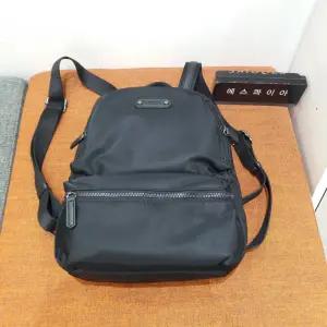 [에스콰이아][행복한백화점][에스콰이아] 여성 PVC천 가벼운 백팩 가방 ECASHB886