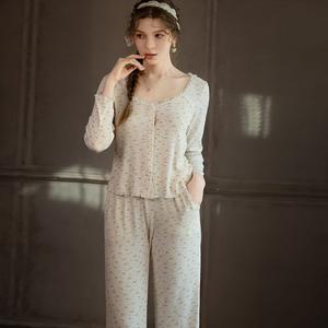 이지혜 잠옷 꽃무늬 동상이몽 여성 수면잠옷 투피스 세트 패션 파자마