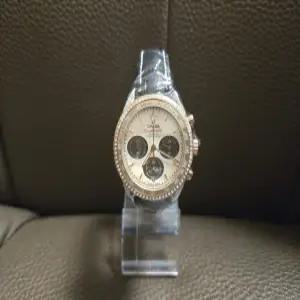 맹자엄마/오메가/스피드마스터/크로노/새제품/사파이어글라스/904L바디