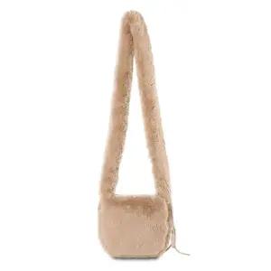 [아도라하우스]어반백 여성크로스백 페이크퍼 크로스백URB_W684