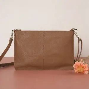 [아도라하우스]어반백 여성크로스백 가죽크로스백(대)URB_W752