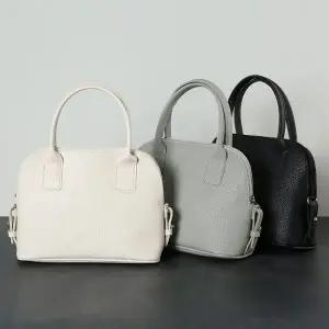 [아도라하우스]어반백 여성토트백 토트크로스URB_W941