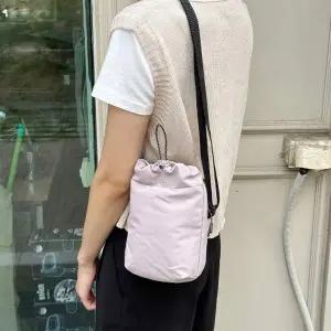 [아도라하우스]어반백 여성미니백 스트랩포켓 미니크로스백URB_W046