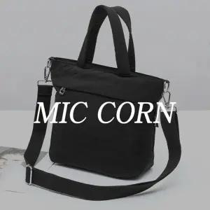 [아도라하우스]어반백 여성크로스백 미콘 캐주얼 생활방수 토트 크로스백URB_W553