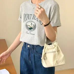 [아도라하우스]어반백 여성크로스백 하트미니 토트크로스URB_W620