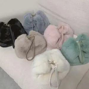 [아도라하우스]어반백 여성크로스백 페이크퍼 털가방 토트 크로스백URB_W592