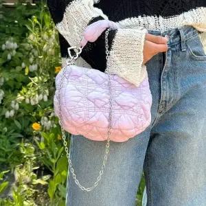 [아도라하우스]어반백 여성크로스백 미니퀼팅백URB_W646