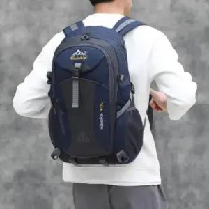 [옷자락]남성 스포츠 대용량 메쉬 포켓 버클 백팩