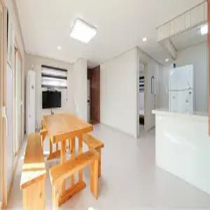 [제주/서귀포] 제주 컨트리팜펜션 (조식(유료)/주차장/해수욕장/복층/바베큐장/커플/가족/단체)