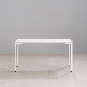 L150004 리시스커스텀 베이직 책상 1400X600