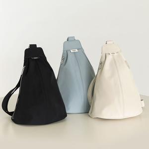 덕플러스문구 Romane 365 슬링백