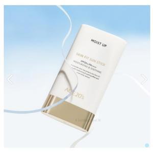 에이지투웨니스 스킨핏 수분 선스틱 선크림 SPF50+