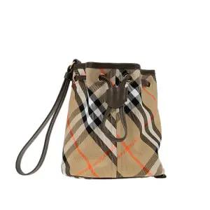 [로로모다] 버버리 드로스트링 파우치 여성 버킷백 / 8093916