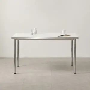 소담갤러리 포네 1200 실버테이블 크롬 1인용 컴퓨터 책상 테이블 입식