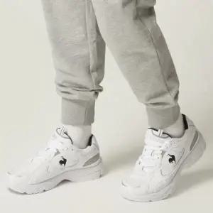 [롯데백화점]르꼬끄 [정상가 139000]공용 운동화 드래곤 비트 QN323LCR73_WHT1