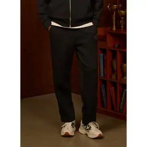 [르꼬끄](강남점)쿠션지 에센셜 레귤러 스트레이트 팬츠 BLK / QQ323LFP95 / 남여공용 바지