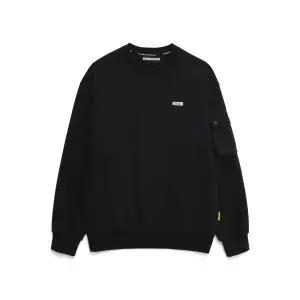 백화점정품 NATIONALGEOGRAPHIC N251USW900 NRN 소매포켓 세미오버핏 맨투맨 CARBON BLACK 174387