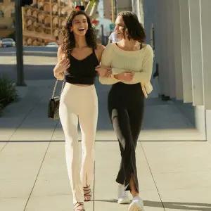 안다르 에어쿨링 프론트 슬릿 부츠컷 레깅스 572066