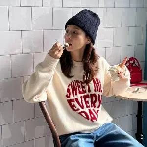 [메이블루]디어하트 루즈핏 니트