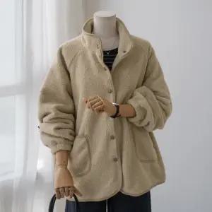 [리센] 디셈버플리스점퍼 중년여성 데일리 -ZLJP2510009-