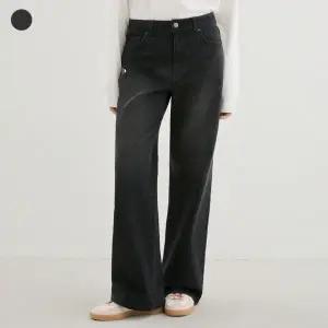 [롯데백화점]게스 여성 흑청 와이드 YP3D9135